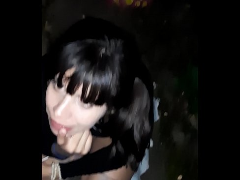 ❤️ Pamsewu mbolo yatupa posinthanitsa ndi maswiti Kanema wolaula pa ife ❌❤